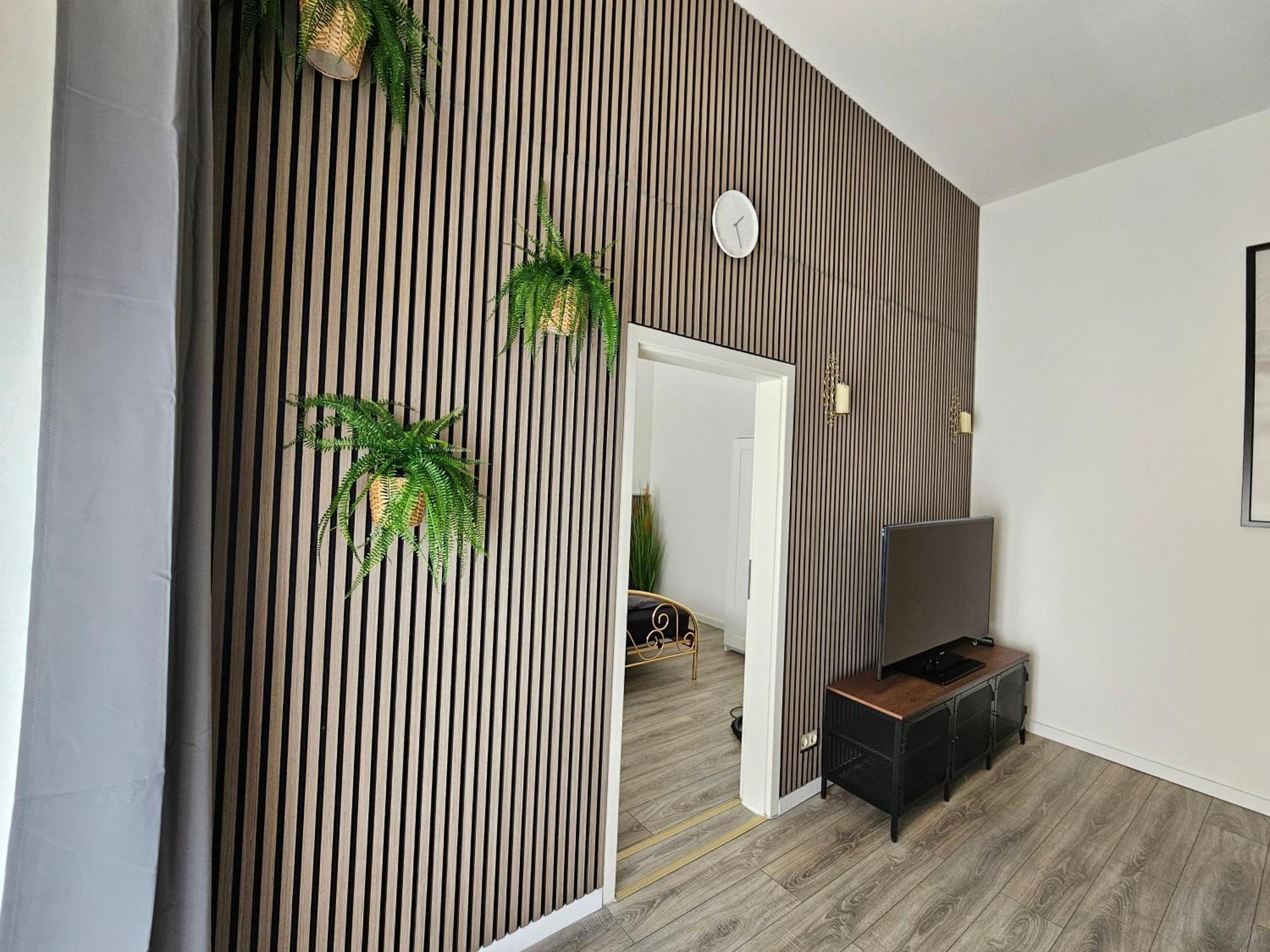 Be My Guest In Stadtfeld Magdeburg Exterior photo